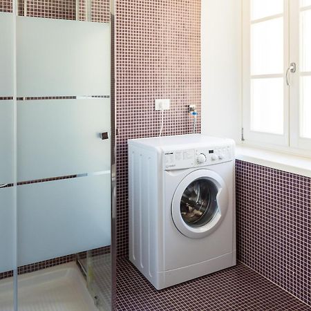 Double Private Parking, 2 Bedrooms & 2 Bathrooms - Elegant Apartment In Old Town Udine Exterior foto